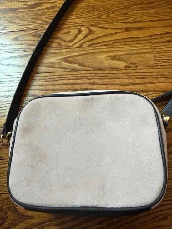 Juicy Couture Pink Suede Crossbody with Dark Brown Trim and Embroidered Crest - Picture 6 of 10